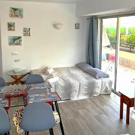Apartment Wonderland At Santa Maria